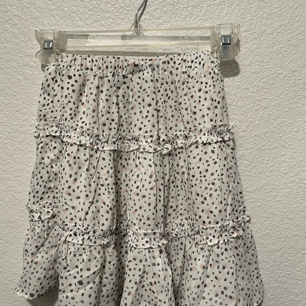 Princess Polly Poka dot skirt